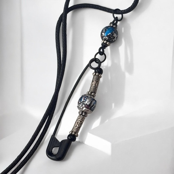 5 For $25💫Punk Rocker Black Safety Pin Beads Pendant Necklace - Picture 3 of 4